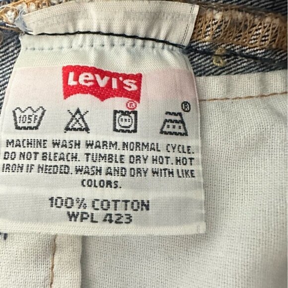 Levi’s Vintage 501 Size 30 Distressed Cut off Denim Shorts Dark Wash - Picture 4 of 6